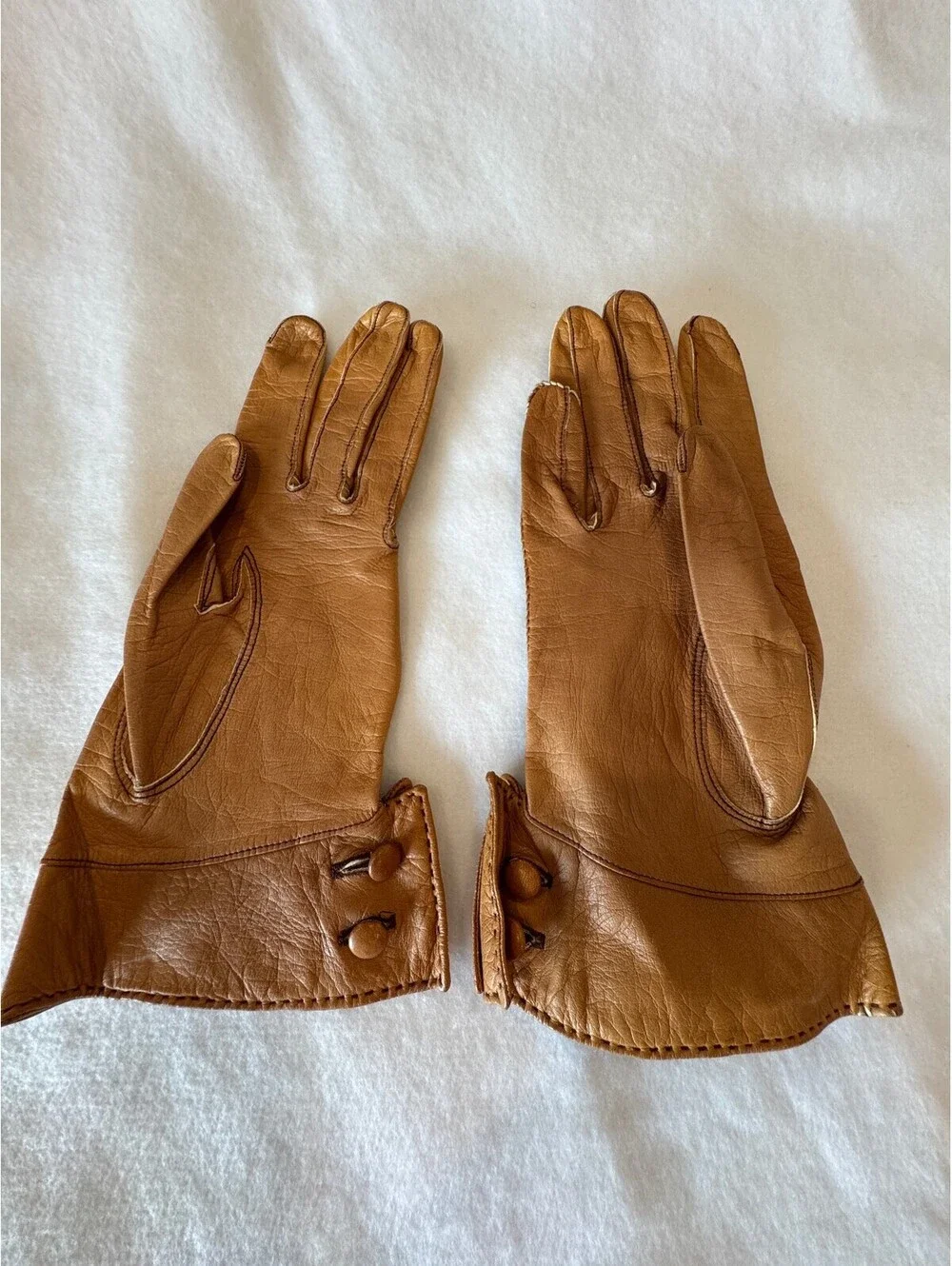 Vintage Aris Kid Leather Ladies Gloves size 6.5 Brown Color
